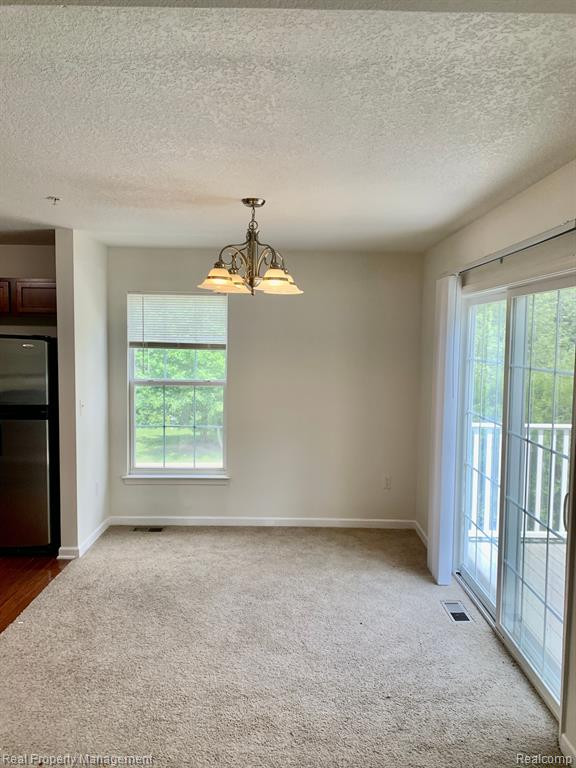 16833 HAWICK Lane, 5, Romulus, MI 48174 — Photo 3