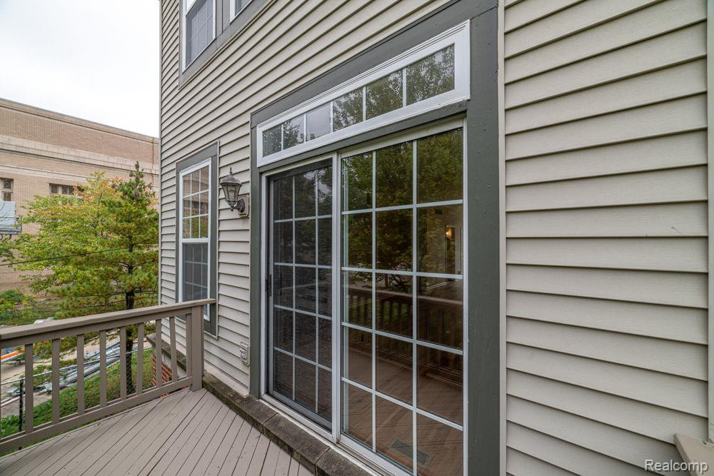 445 W HANCOCK Street, 12, Detroit, MI 48201 — Photo 32