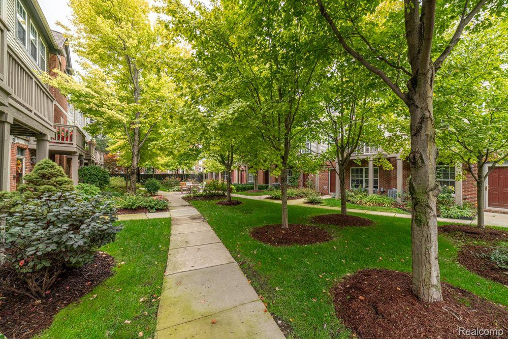 445 W HANCOCK Street, 12, Detroit, MI 48201 — Photo 34