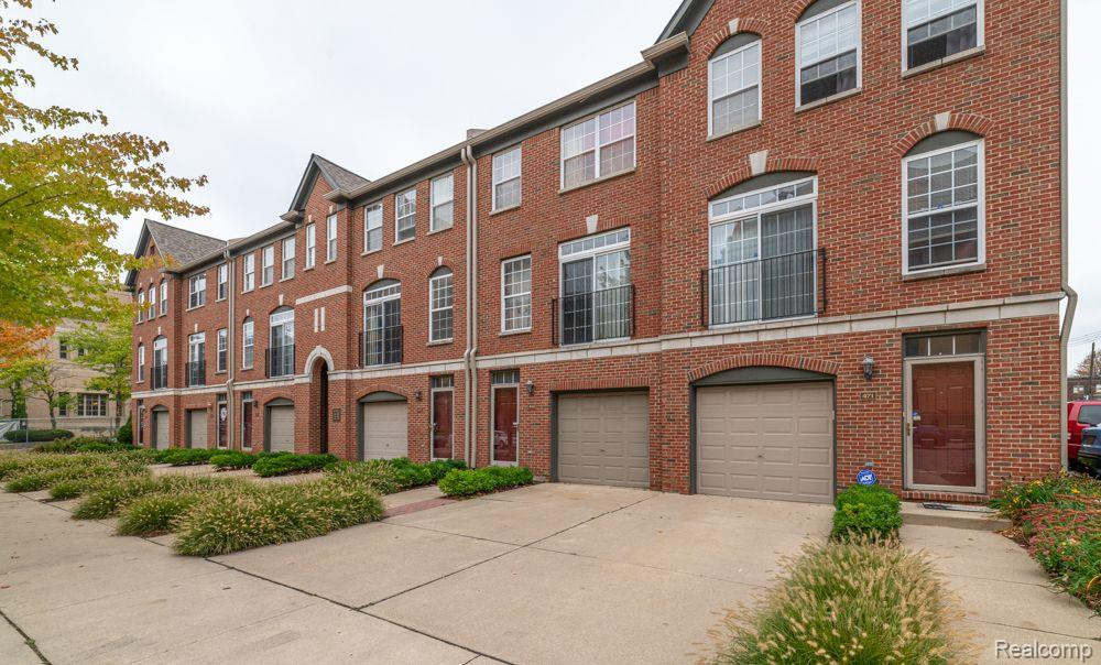 445 W HANCOCK Street, 12, Detroit, MI 48201 — Photo 37