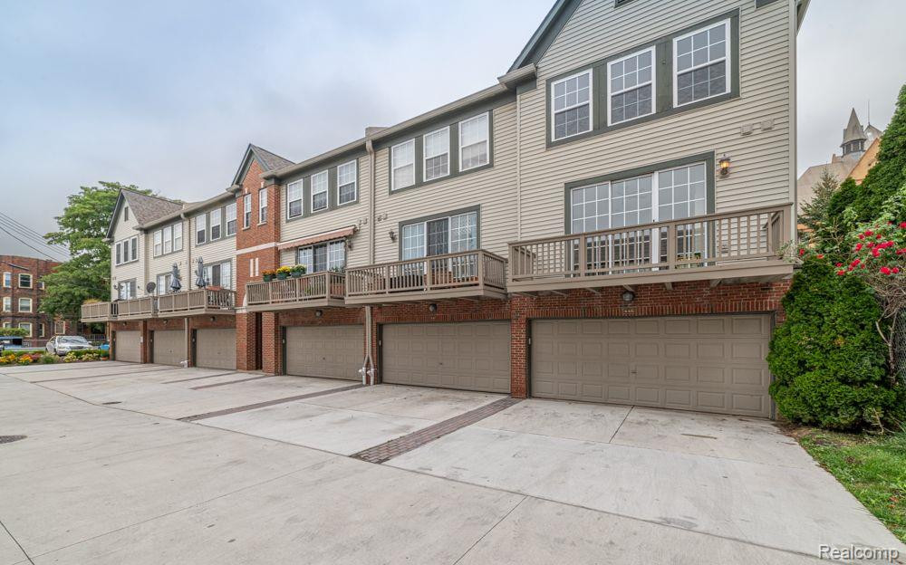 445 W HANCOCK Street, 12, Detroit, MI 48201 — Photo 39
