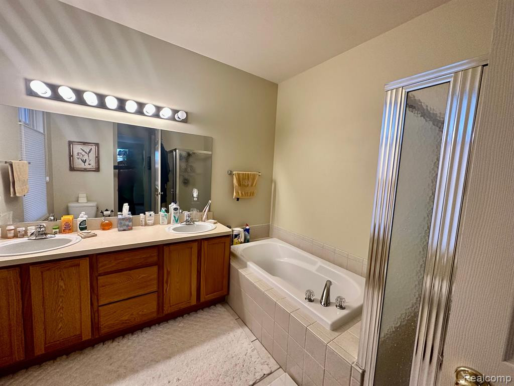 614 CONSTITUTION Street, Canton, MI 48188 — Photo 13