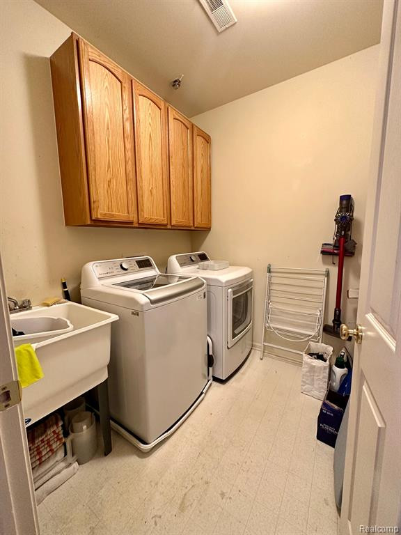614 CONSTITUTION Street, Canton, MI 48188 — Photo 24