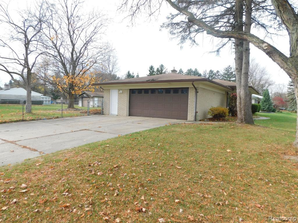 5280 KEMO Drive, Shelby, MI 48317 — Photo 5