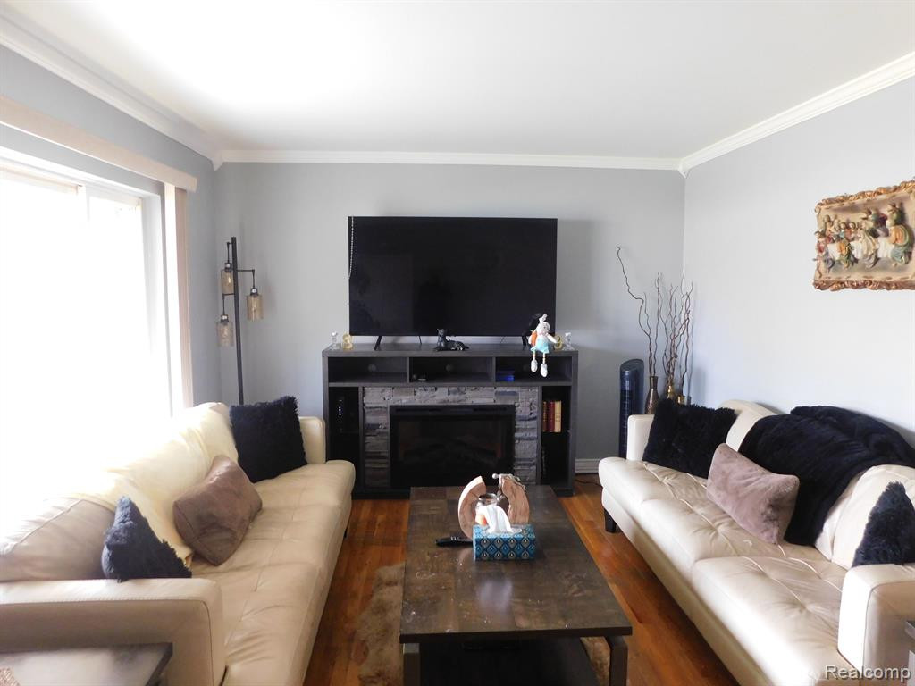5280 KEMO Drive, Shelby, MI 48317 — Photo 12