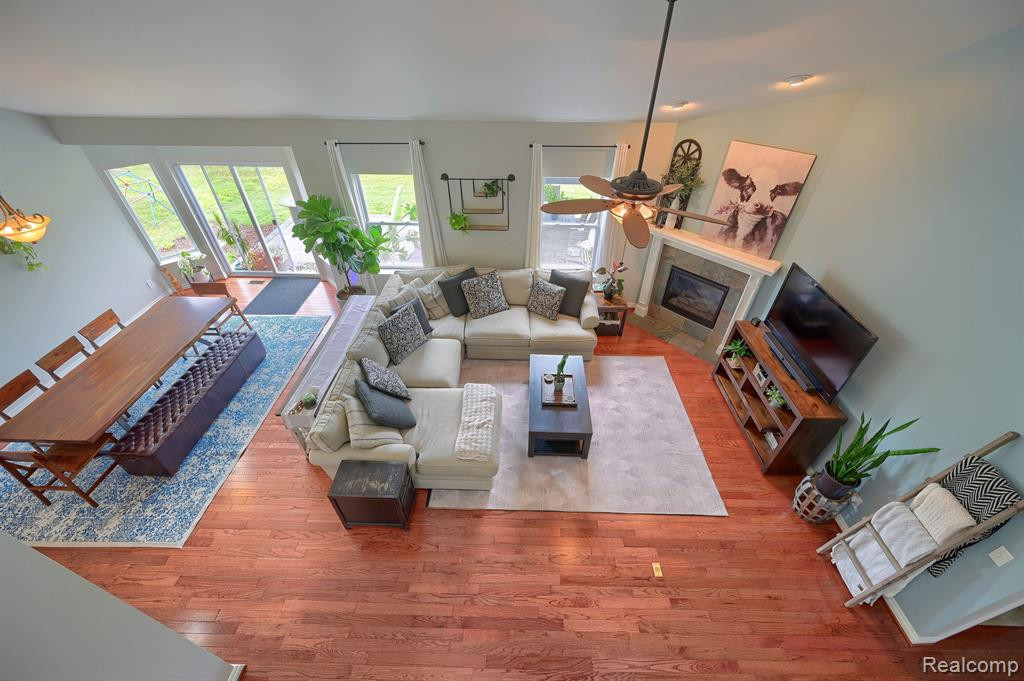 24460 WEDGEWOOD Drive, South Lyon, MI 48178 — Photo 9