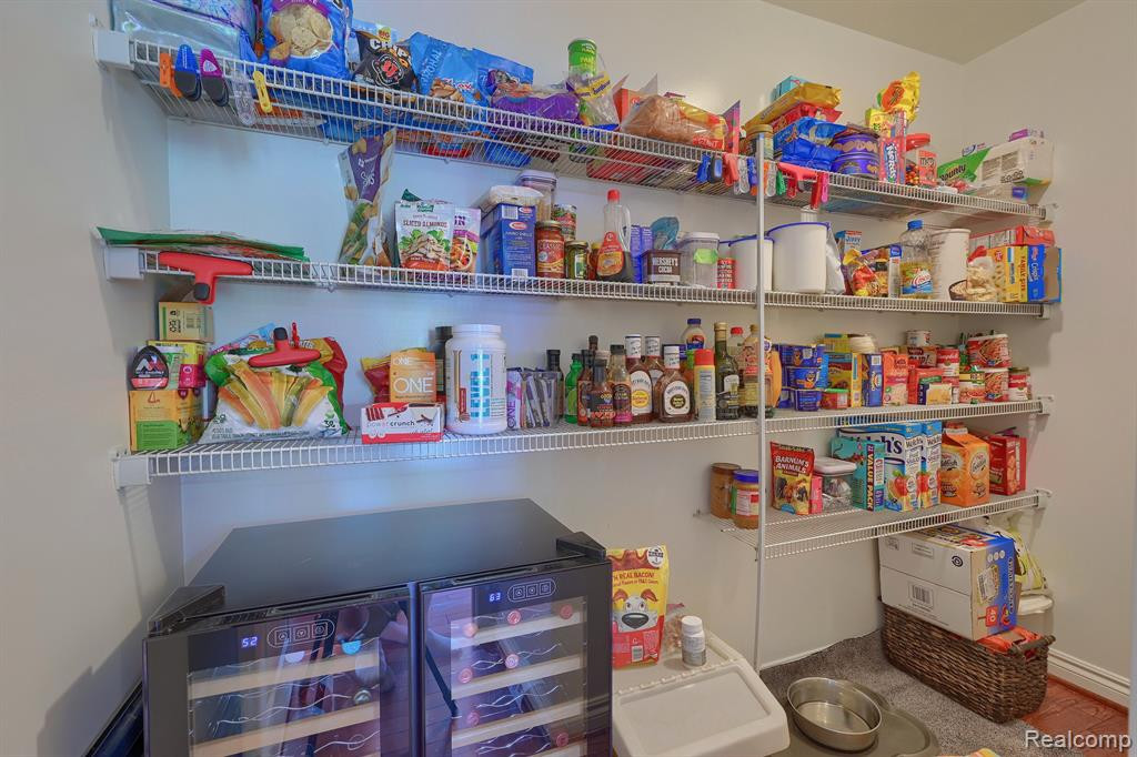 24460 WEDGEWOOD Drive, South Lyon, MI 48178 — Photo 15