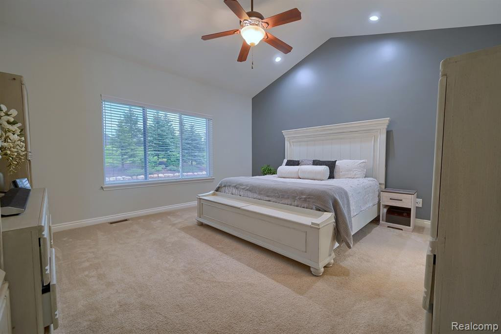 24460 WEDGEWOOD Drive, South Lyon, MI 48178 — Photo 19