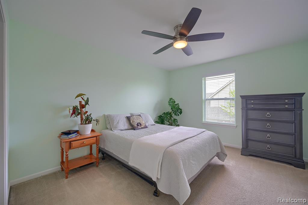 24460 WEDGEWOOD Drive, South Lyon, MI 48178 — Photo 24