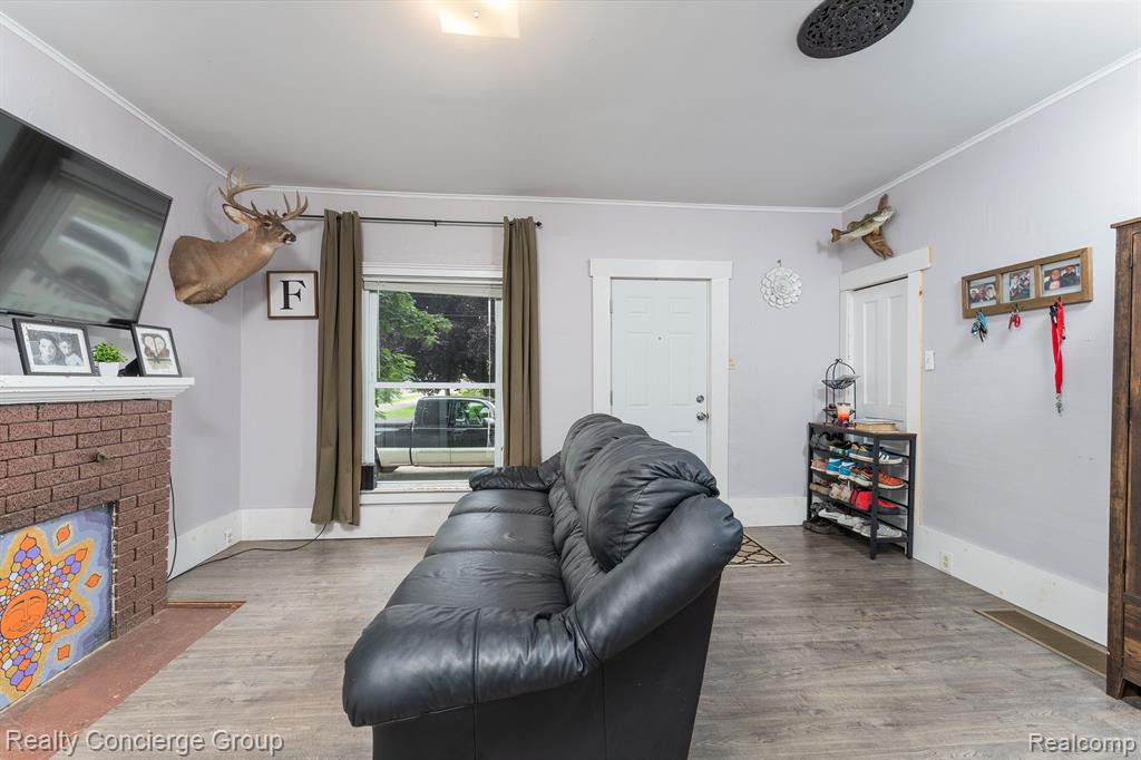 419 S CENTER Street, Stockbridge, MI 49285 — Photo 3