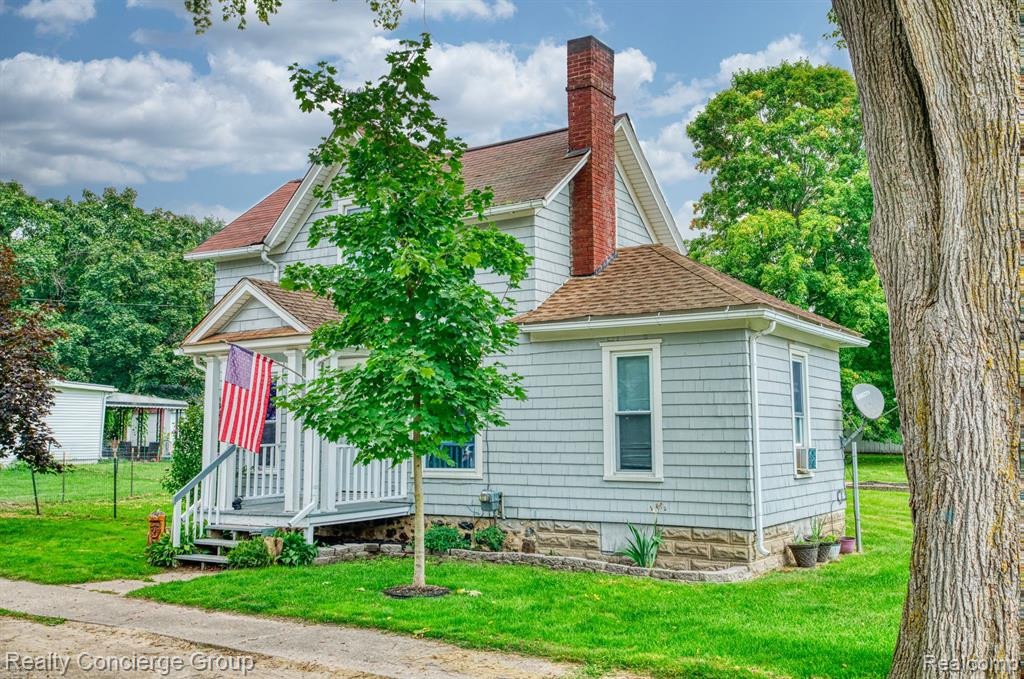 419 S CENTER Street, Stockbridge, MI 49285 — Photo 17