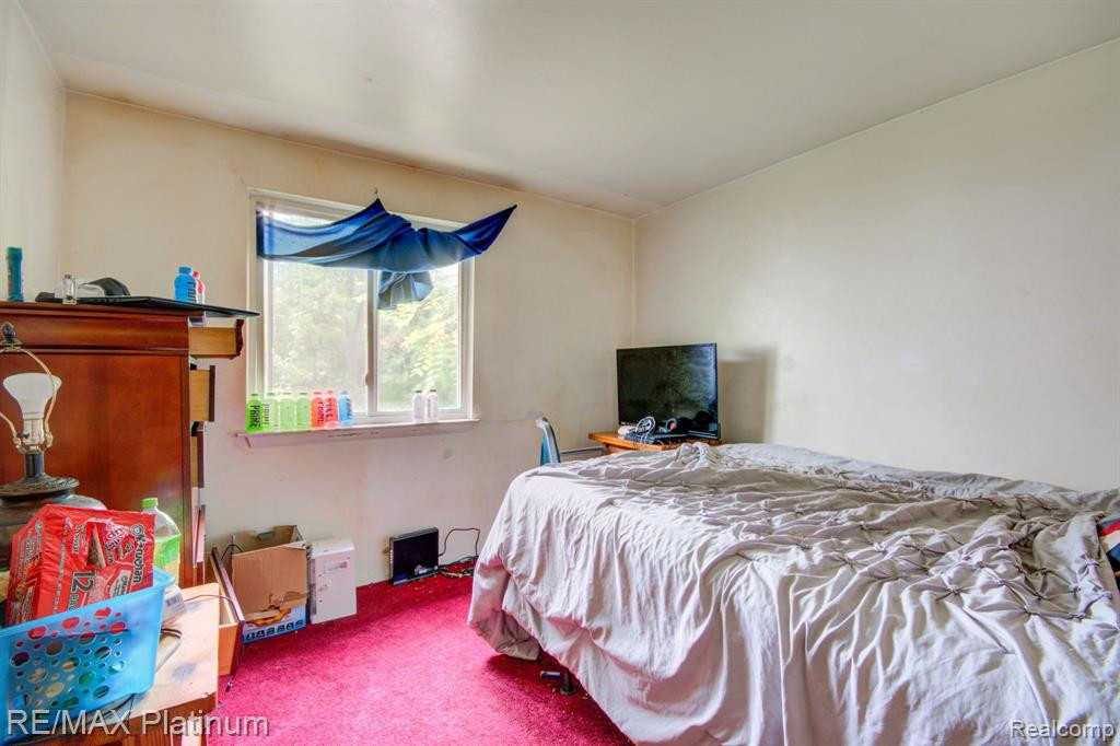 9 BLAIN Court, Ann Arbor, MI 48108 — Photo 8