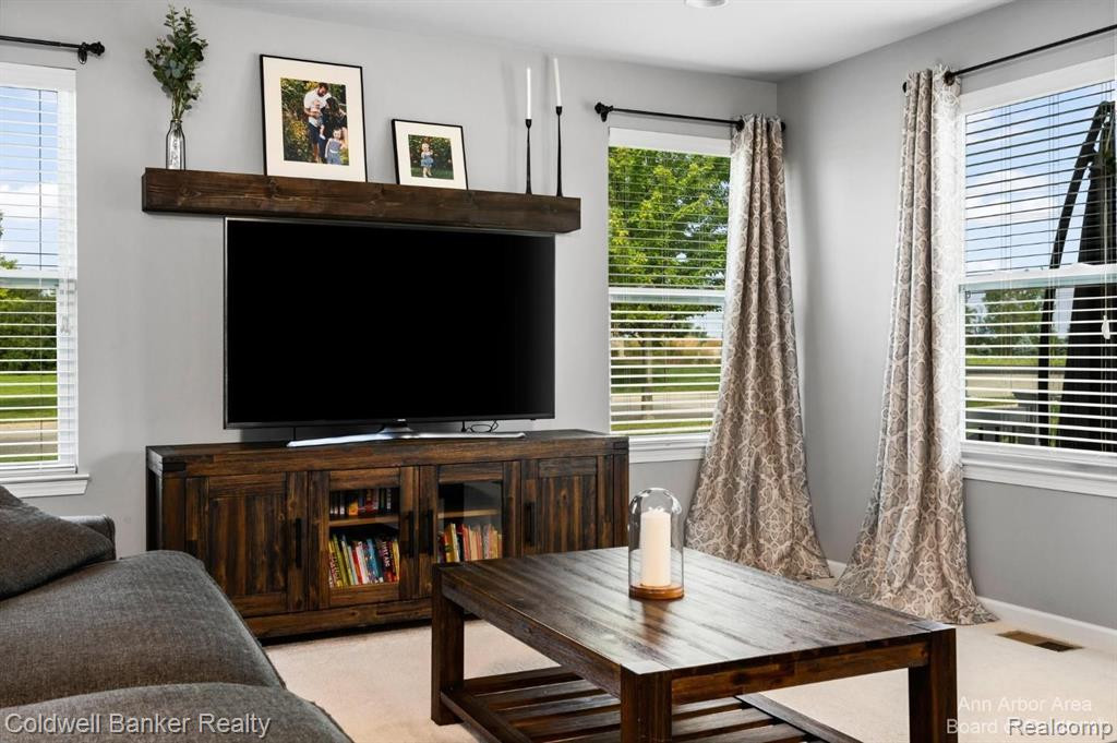 7558 ABIGAIL Drive, Ypsilanti, MI 48198 — Photo 13