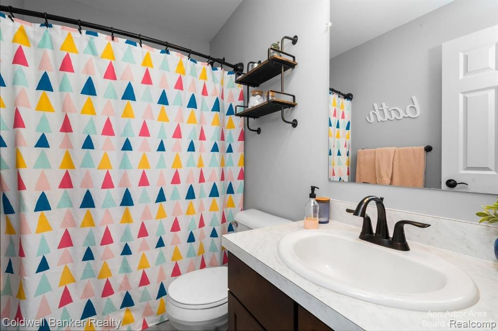 7558 ABIGAIL Drive, Ypsilanti, MI 48198 — Photo 35