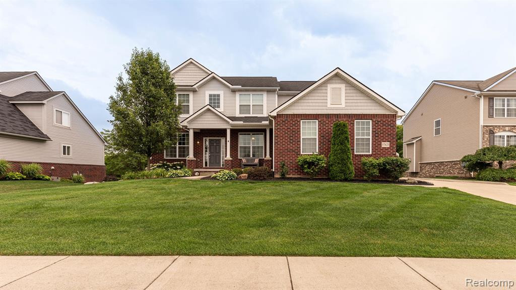57625 BLOSSOM VALLEY Trail, New Hudson, MI 48165 — Photo 2