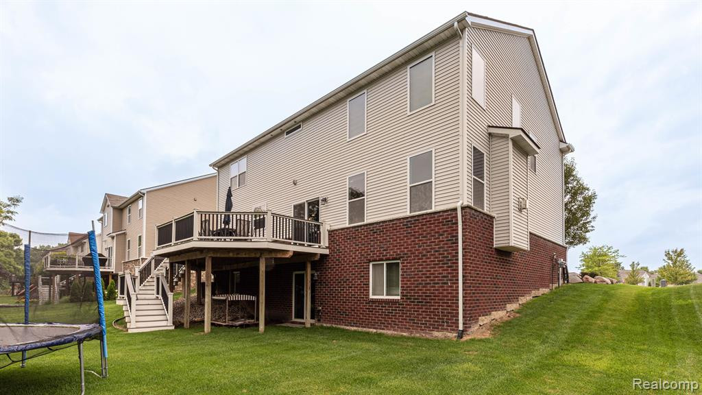 57625 BLOSSOM VALLEY Trail, New Hudson, MI 48165 — Photo 4