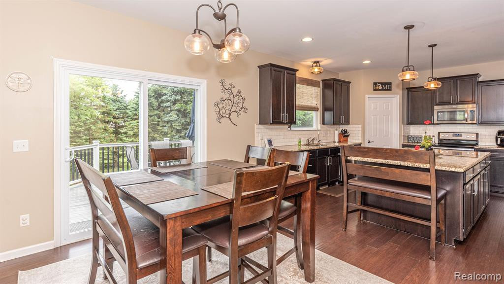 57625 BLOSSOM VALLEY Trail, New Hudson, MI 48165 — Photo 19
