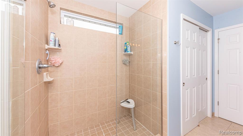 57625 BLOSSOM VALLEY Trail, New Hudson, MI 48165 — Photo 32