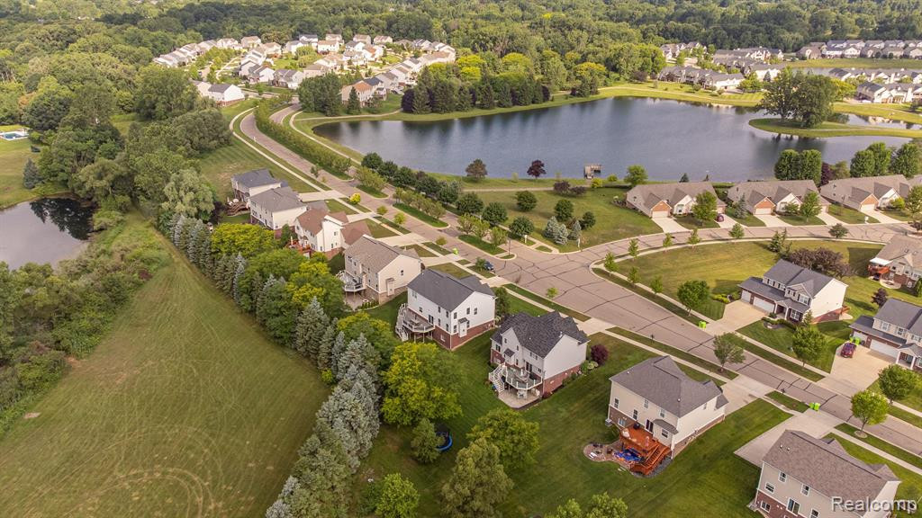 57625 BLOSSOM VALLEY Trail, New Hudson, MI 48165 — Photo 53