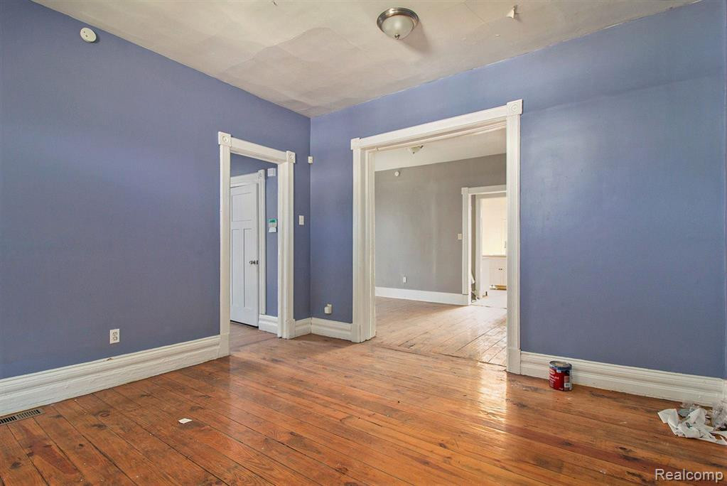 2663 SAMPSON Street, Detroit, MI 48216 — Photo 10