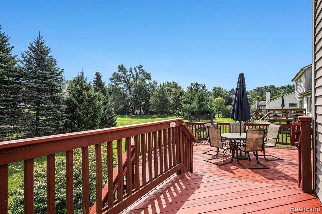 5841 Sunrise Drive, Ypsilanti, MI 48197 — Photo 38
