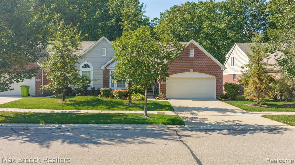 40578 LENOX PARK Drive, Novi, MI 48377 — Photo 5