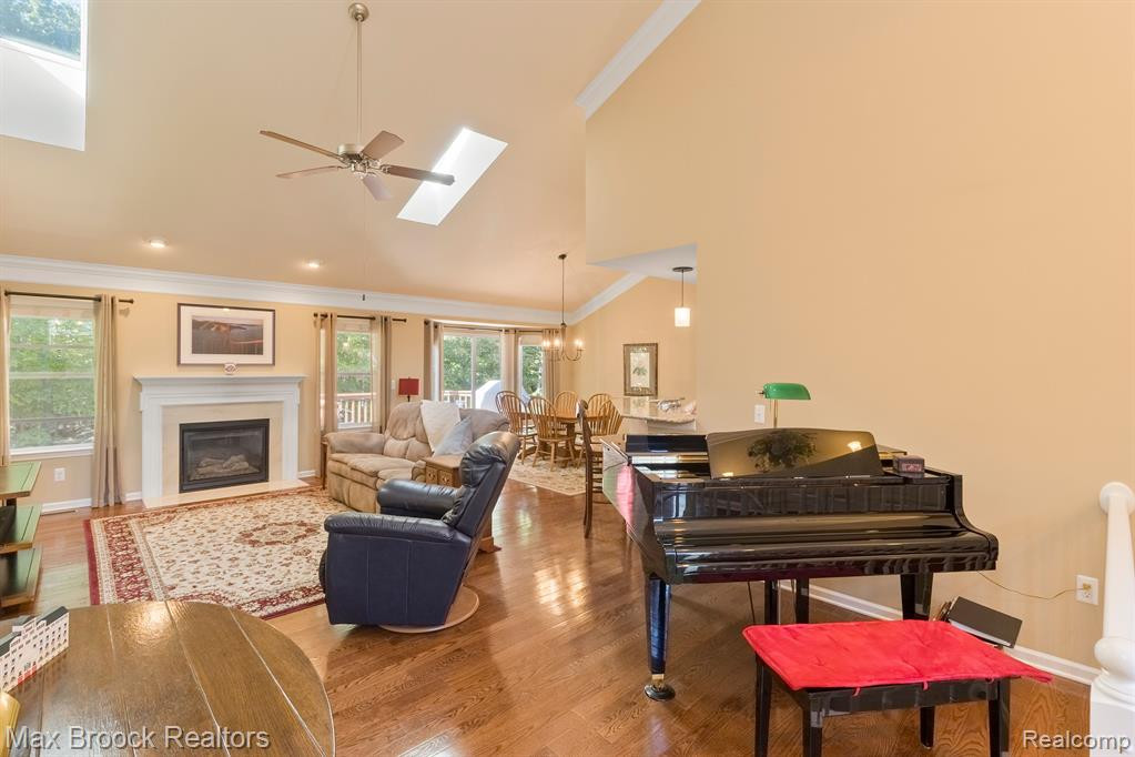 40578 LENOX PARK Drive, Novi, MI 48377 — Photo 10