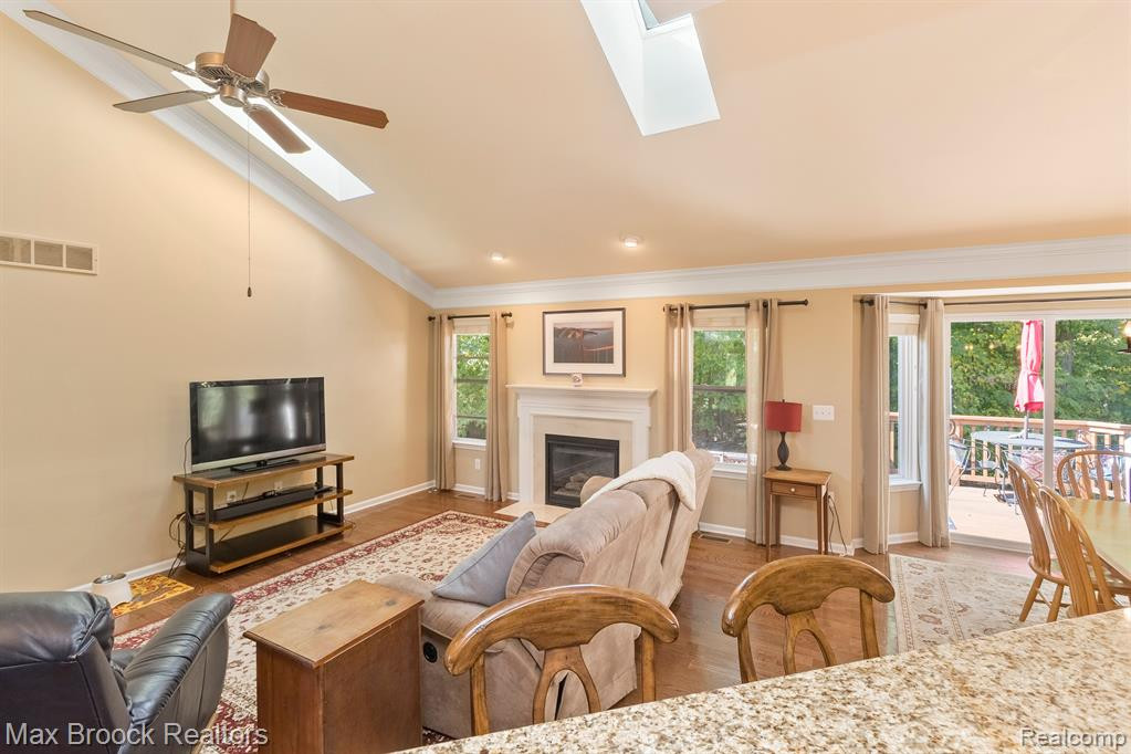 40578 LENOX PARK Drive, Novi, MI 48377 — Photo 23
