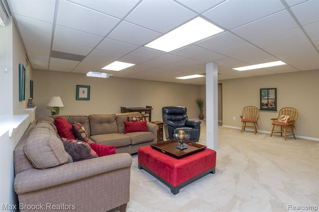 40578 LENOX PARK Drive, Novi, MI 48377 — Photo 37