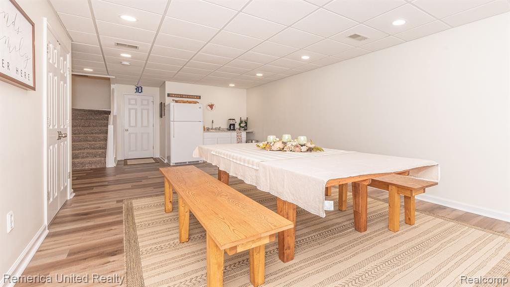 61010 EVERGREEN Court, South Lyon, MI 48178 — Photo 53
