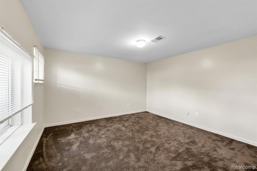 300 E Palmer St #27, Detroit, MI 48202 — Photo 20
