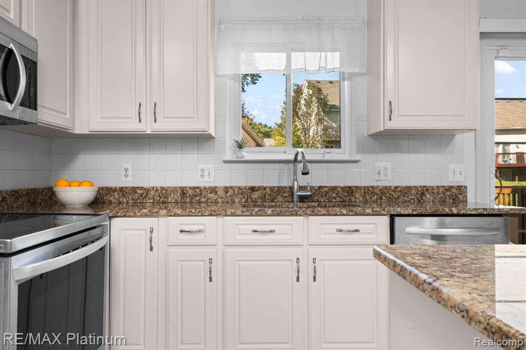3231 KILBURN PARK Circle, Ann Arbor, MI 48105 — Photo 14