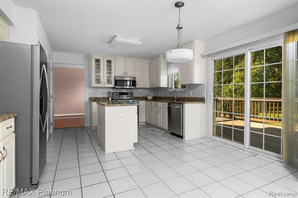 3231 KILBURN PARK Circle, Ann Arbor, MI 48105 — Photo 18