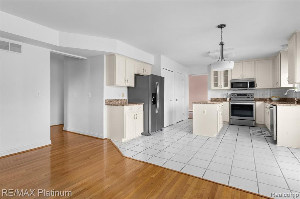 3231 KILBURN PARK Circle, Ann Arbor, MI 48105 — Photo 20