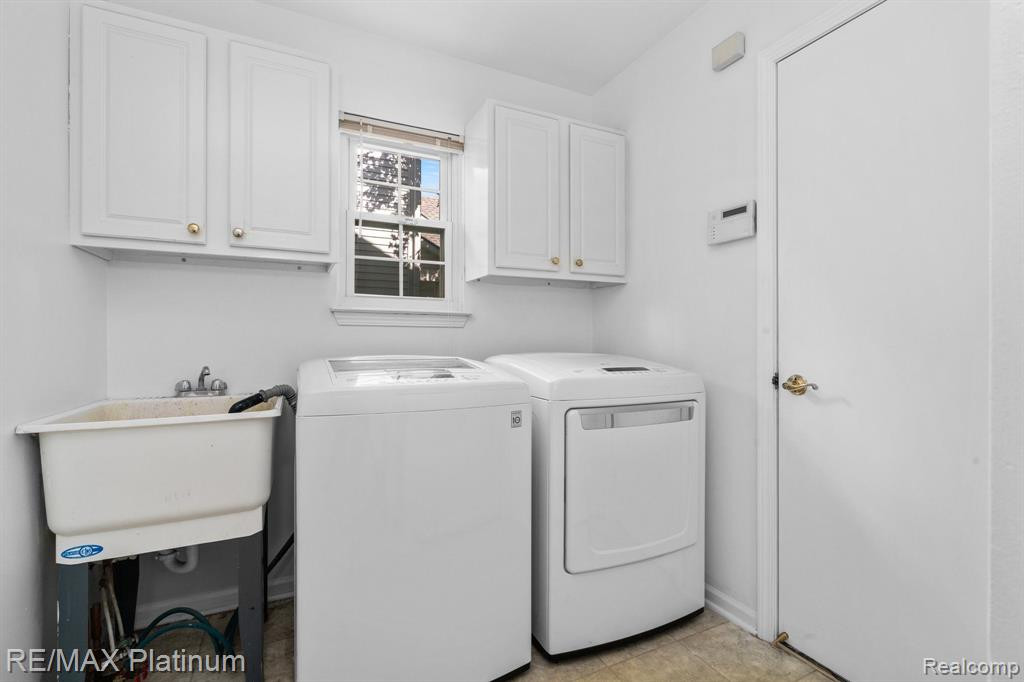 3231 KILBURN PARK Circle, Ann Arbor, MI 48105 — Photo 24