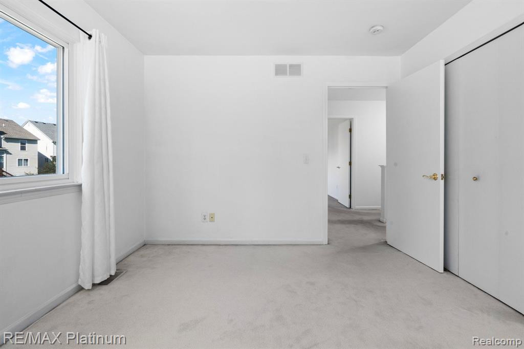 3231 KILBURN PARK Circle, Ann Arbor, MI 48105 — Photo 27