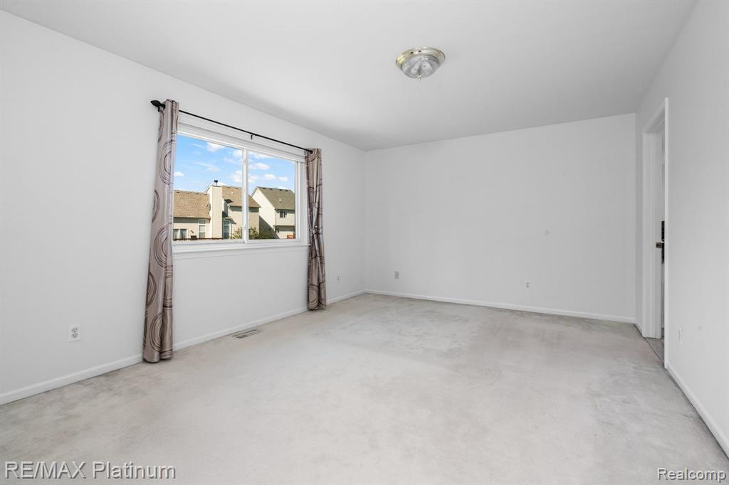 3231 KILBURN PARK Circle, Ann Arbor, MI 48105 — Photo 29