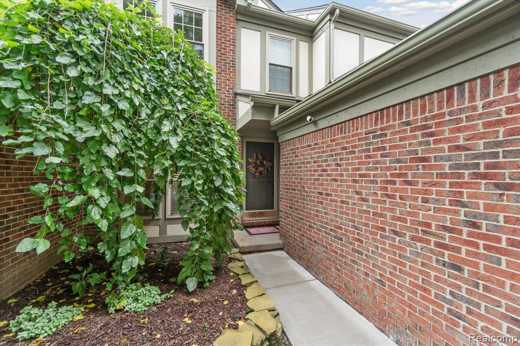 2194 Lone Wolf Lane, Canton, MI 48188 — Photo 6