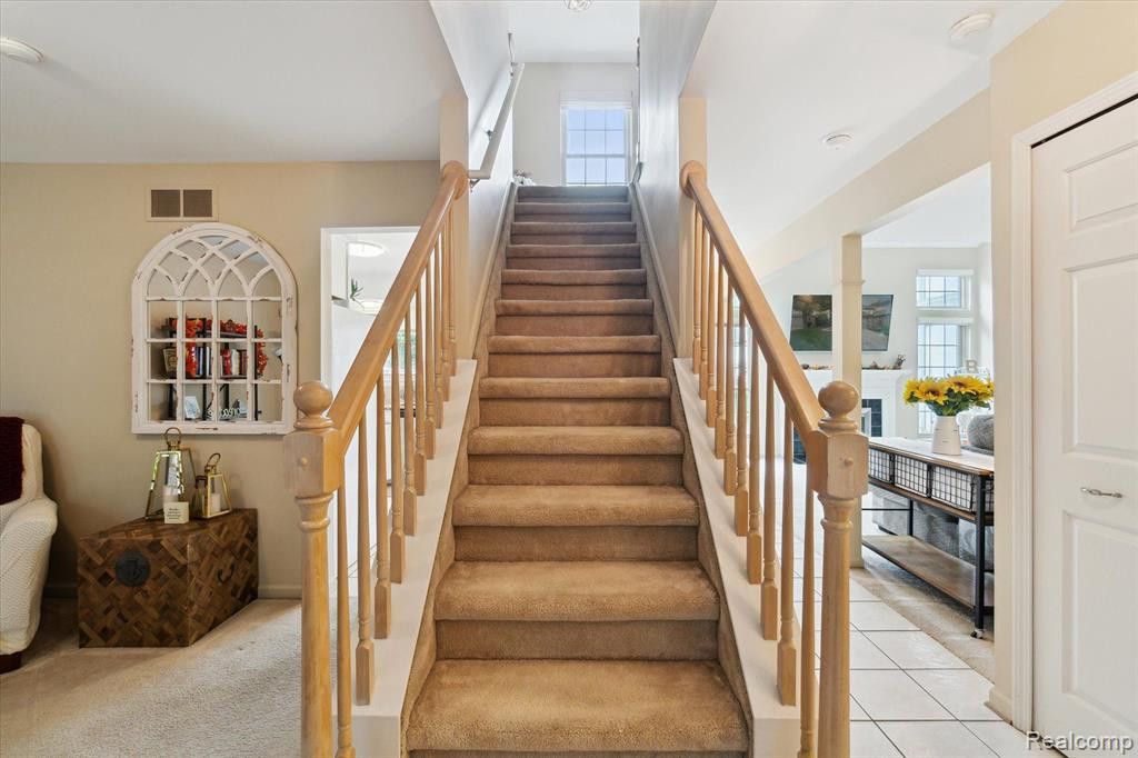 2194 Lone Wolf Lane, Canton, MI 48188 — Photo 8