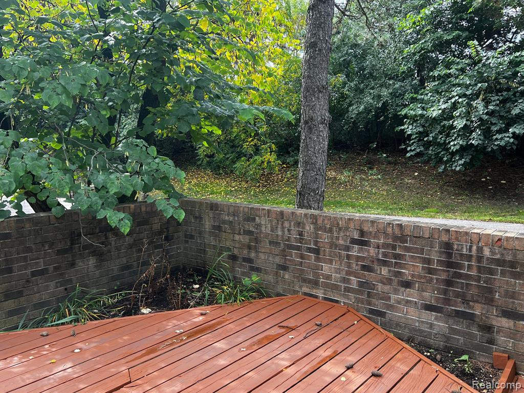 1626 S Hill Circle Circle, Bloomfield, MI 48304 — Photo 30