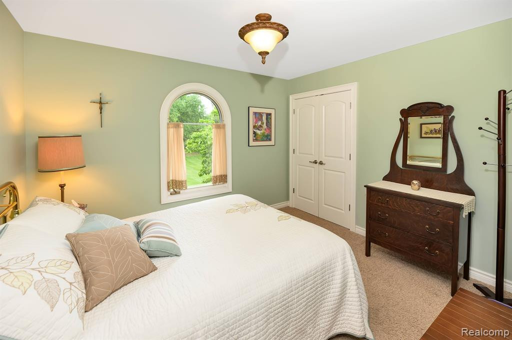 8200 PINE RANCH Drive, Brighton, MI 48114 — Photo 27