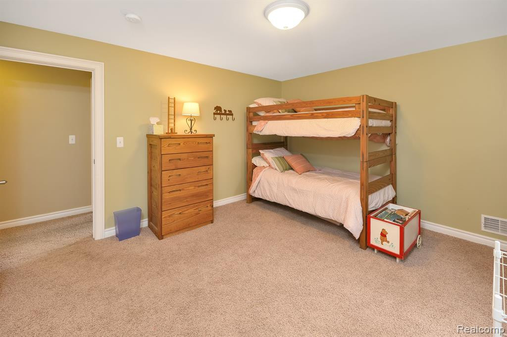 8200 PINE RANCH Drive, Brighton, MI 48114 — Photo 45