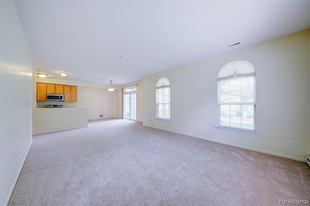 1921 Pinecroft Drive, Canton, MI 48188 — Photo 5