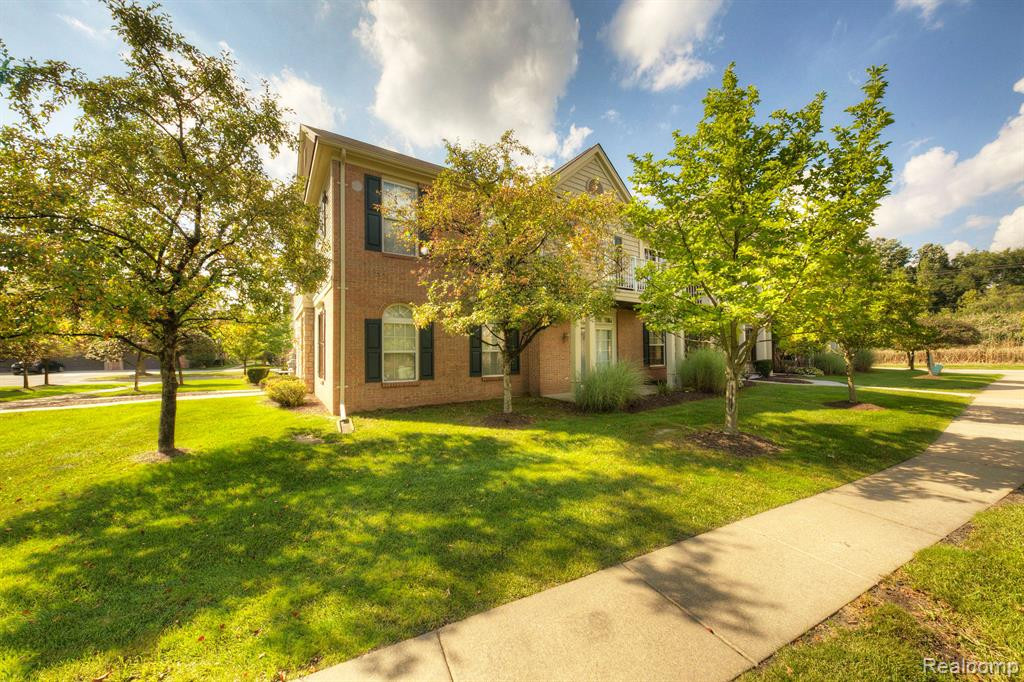 1921 Pinecroft Drive, Canton, MI 48188 — Photo 25