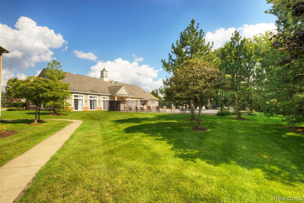 1921 Pinecroft Drive, Canton, MI 48188 — Photo 32
