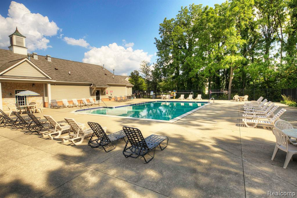 1921 Pinecroft Drive, Canton, MI 48188 — Photo 34