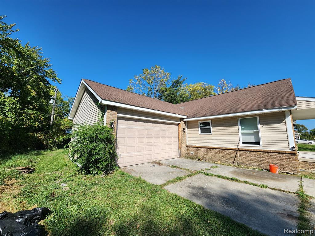 93 E SAVANNAH Street, Highland Park, MI 48203 — Photo 9