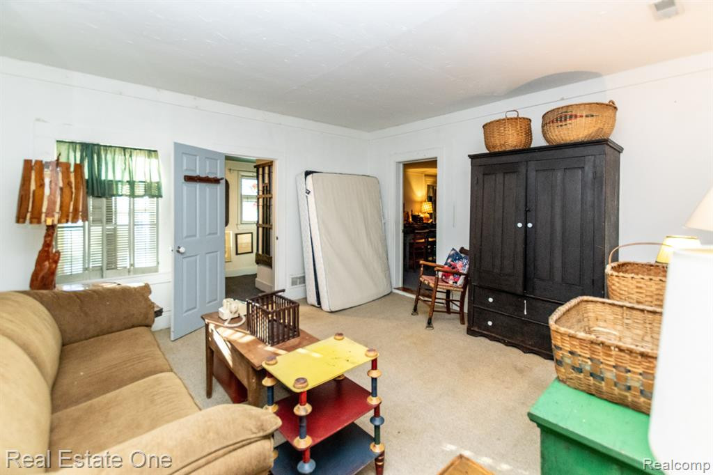 54 BUFFALO Street, Clarkston, MI — Photo 13