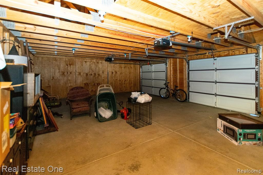 54 BUFFALO Street, Clarkston, MI — Photo 23