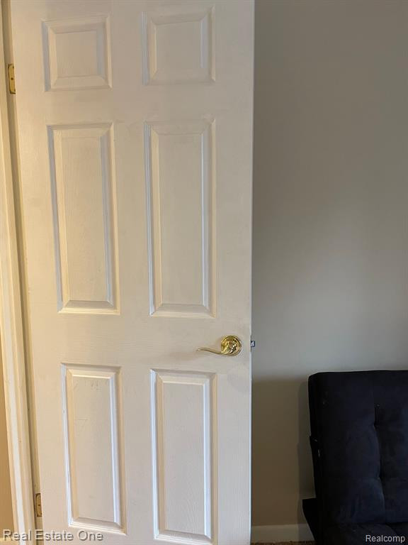 1824 COLONIAL VILLAGE Way, 3, Waterford, MI 48328 — Photo 19